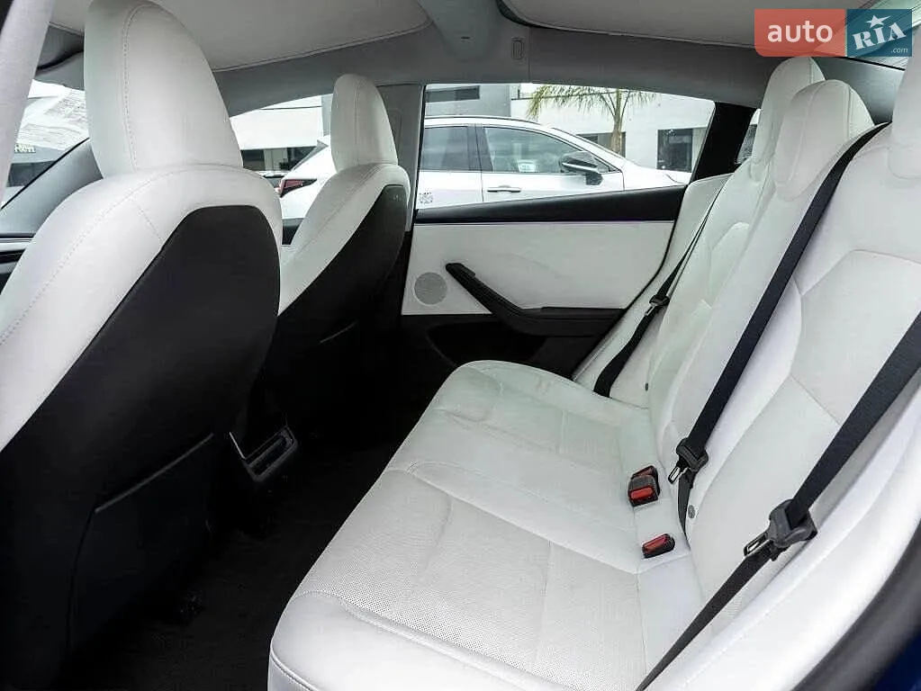 2024 Tesla Model 3 - мініатюра 13
