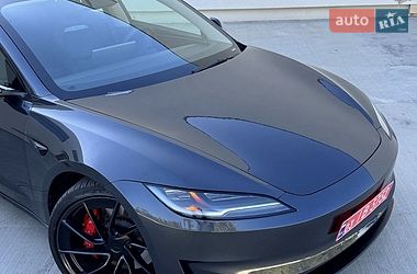 Седан Tesla Model 3 2024 в Луцке