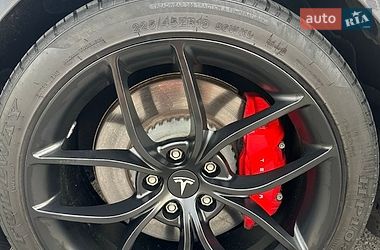 Седан Tesla Model 3 2018 в Звягеле