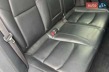 Седан Tesla Model 3 2018 в Звягеле