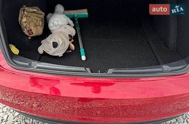 Седан Tesla Model 3 2022 в Києві