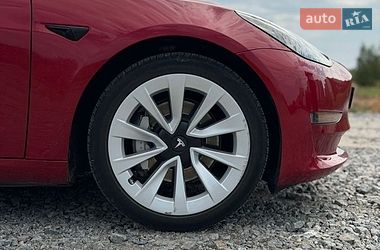 Седан Tesla Model 3 2022 в Києві