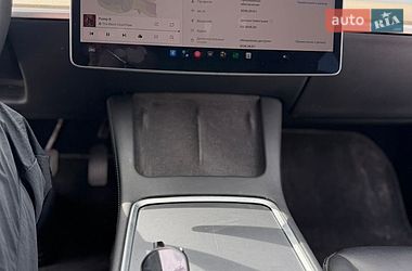 Седан Tesla Model 3 2022 в Києві