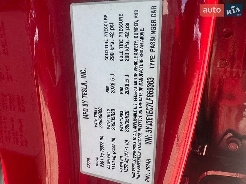 Седан Tesla Model 3 2020 в Дніпрі