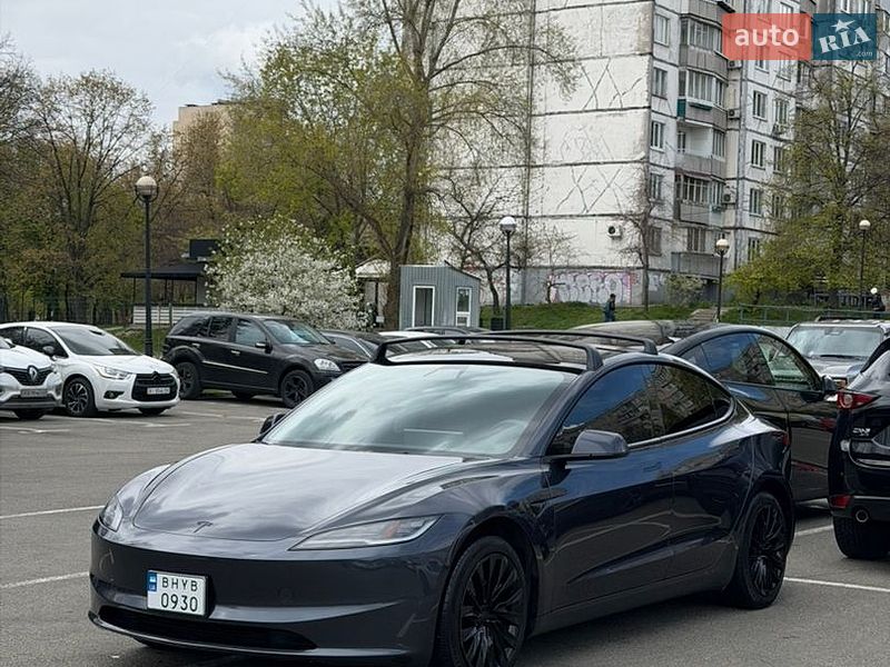 Седан Tesla Model 3 2024 в Киеве фото Седан Tesla Model 3 2024 в Киеве