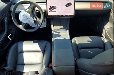 Седан Tesla Model 3 2020 в Львові фото 10 Седан Tesla Model 3 2020 в Львові