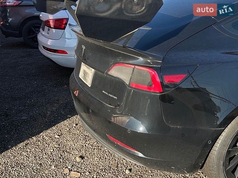 Седан Tesla Model 3 2021 в Львове фото 3 Седан Tesla Model 3 2021 в Львове