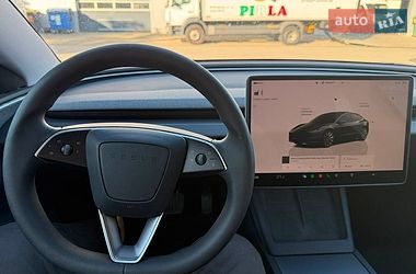 Седан Tesla Model 3 2024 в Одесі