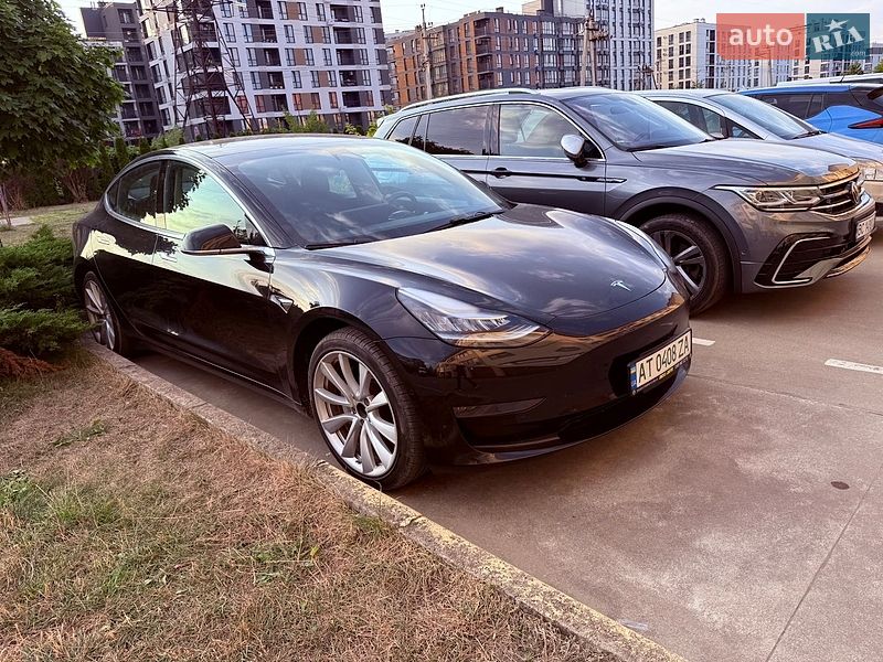 Tesla Model 3 2018
