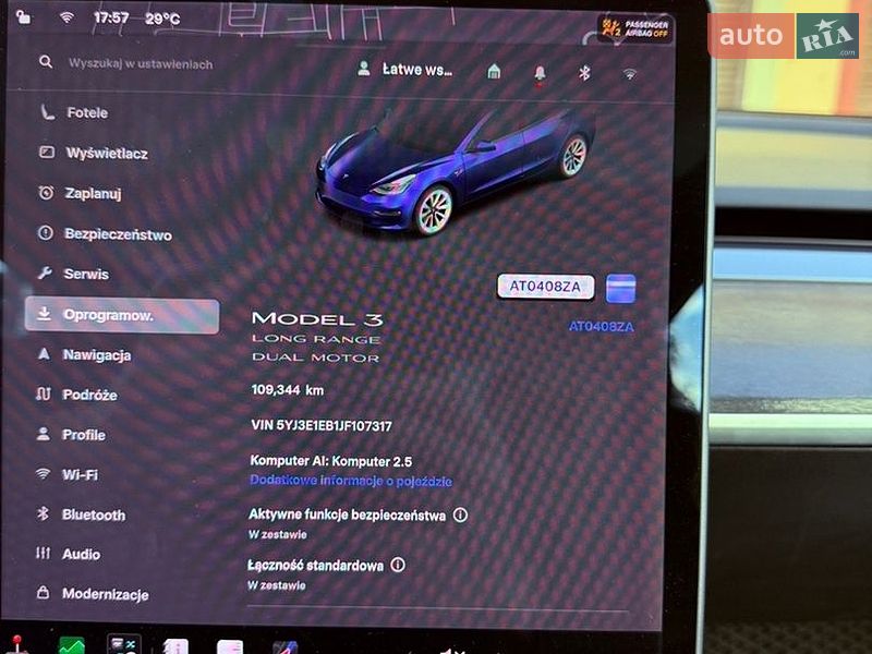Седан Tesla Model 3 2018 в Львове