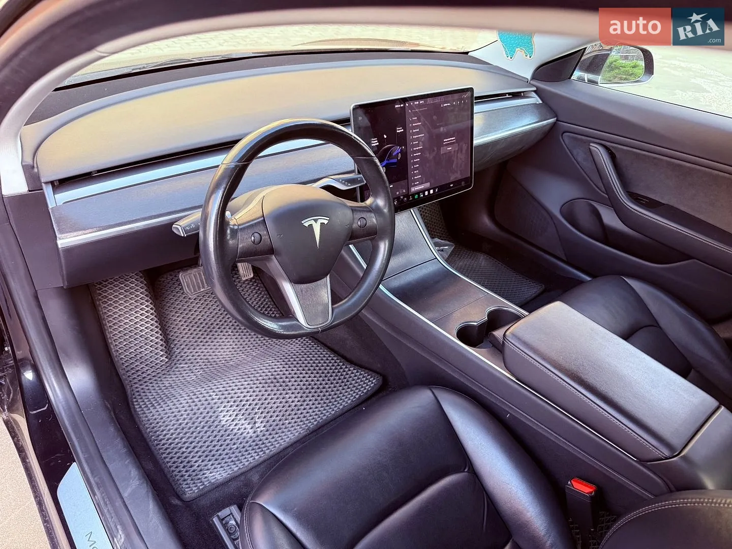 2018 Tesla Model 3 - мініатюра 28