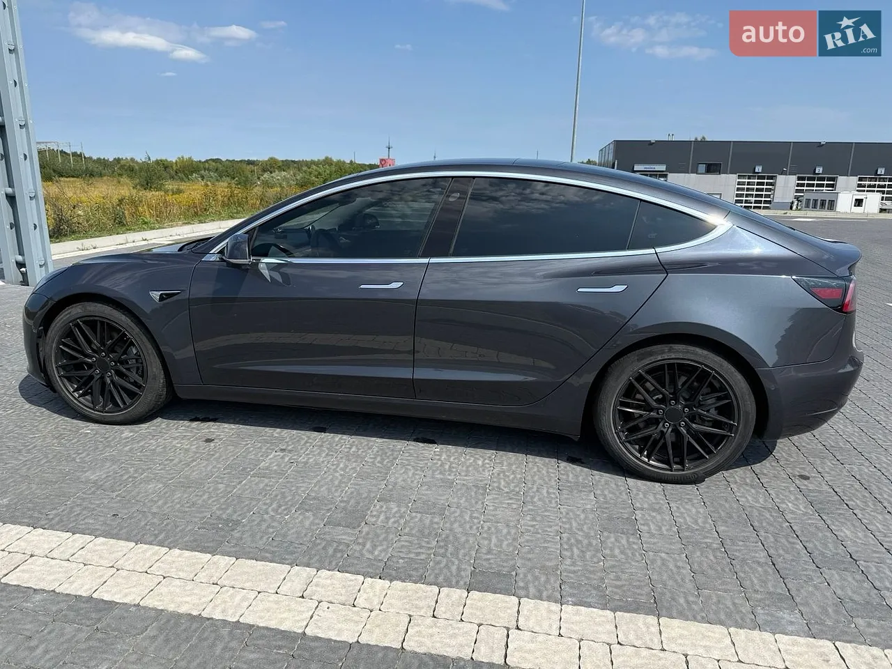2019 Tesla Model 3 - мініатюра 28