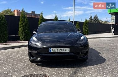 Седан Tesla Model 3 2019 в Днепре