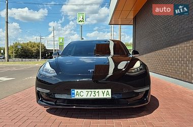 Седан Tesla Model 3 2019 в Луцке