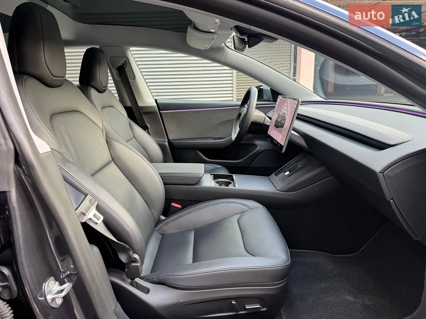 2025 Tesla Model 3 - мініатюра 33