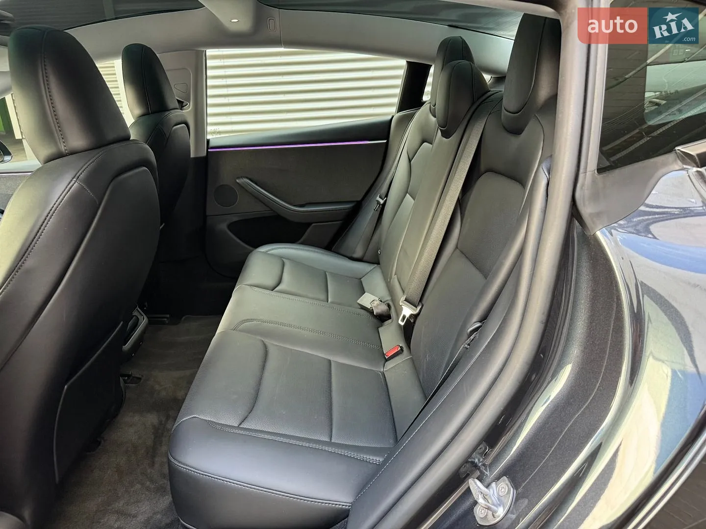 2025 Tesla Model 3 - мініатюра 35