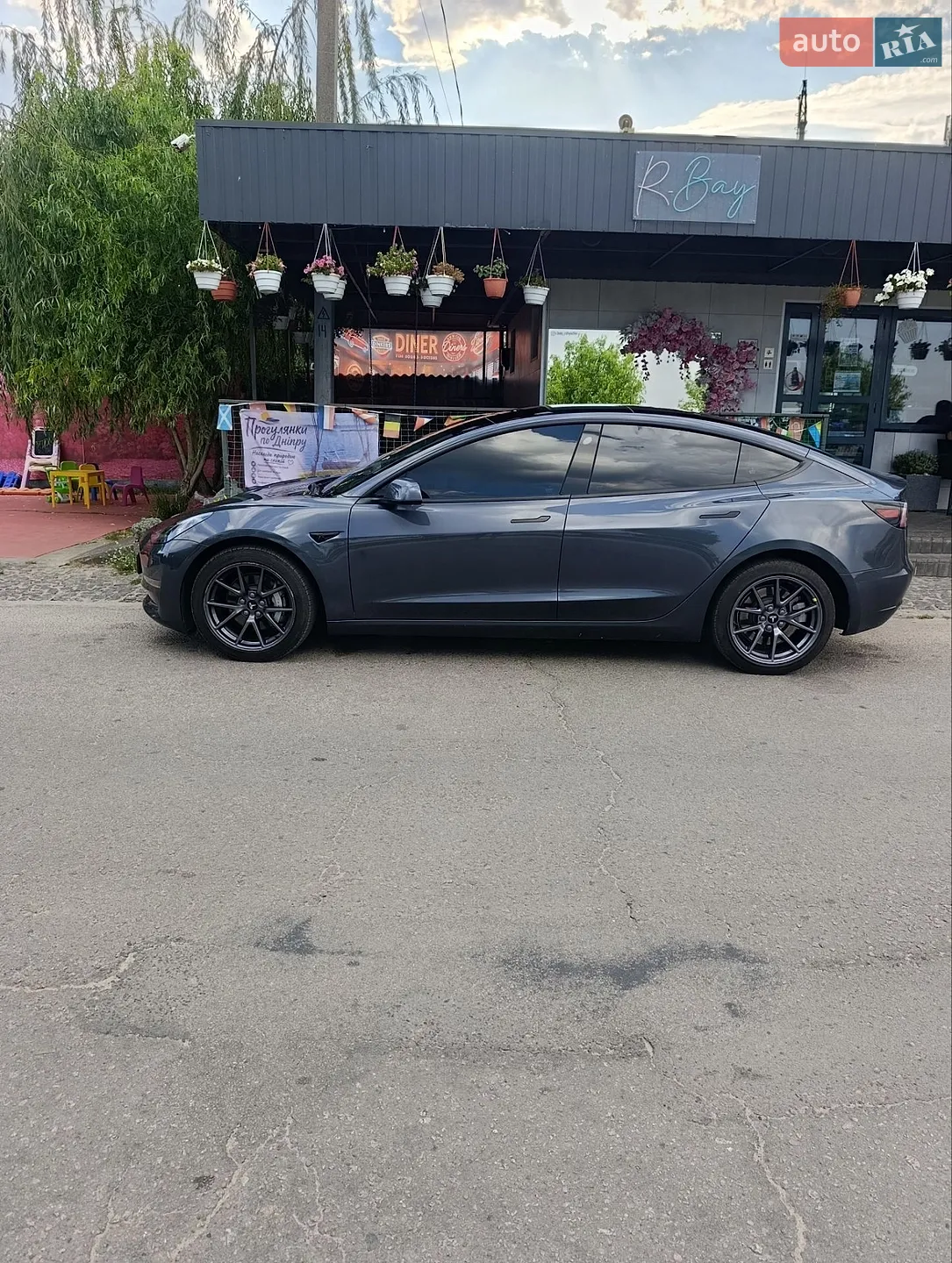 2022 Tesla Model 3 - мініатюра 2
