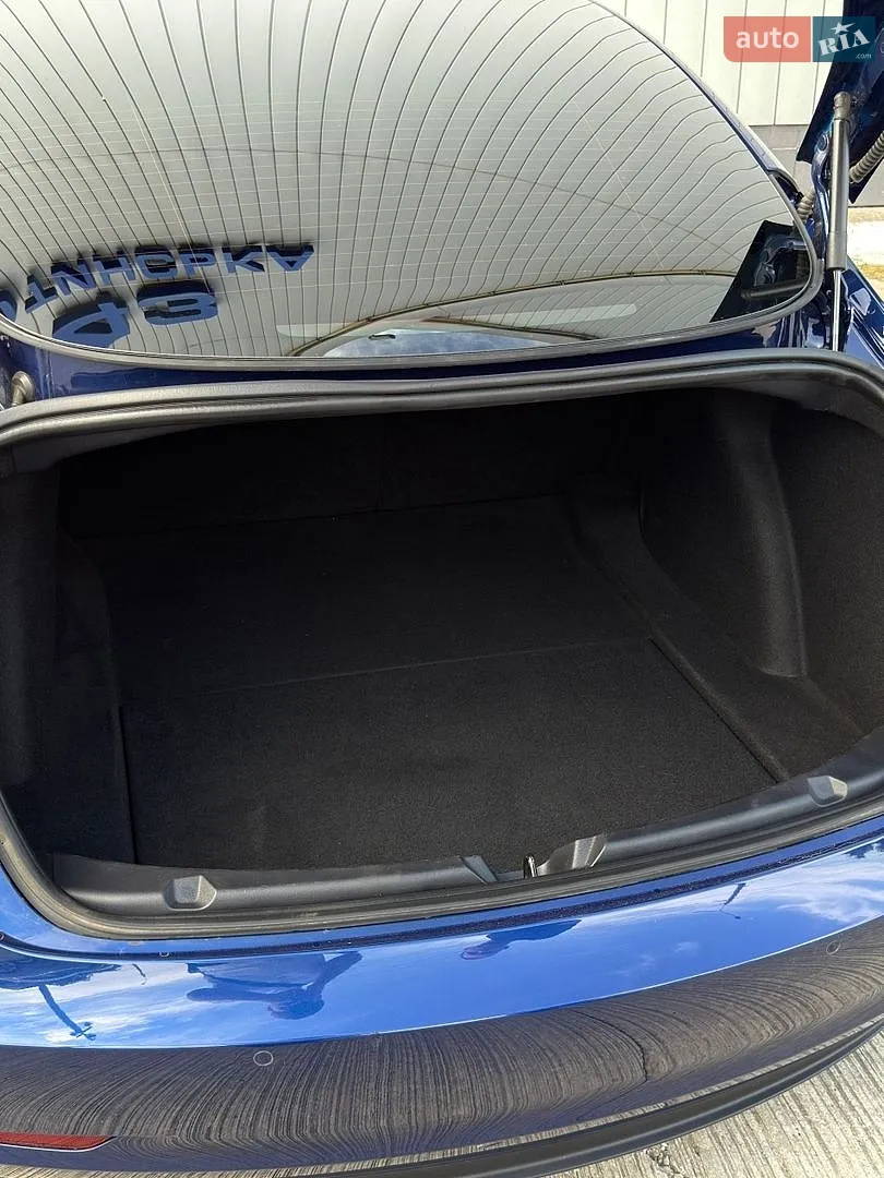 2022 Tesla Model 3 - мініатюра 10