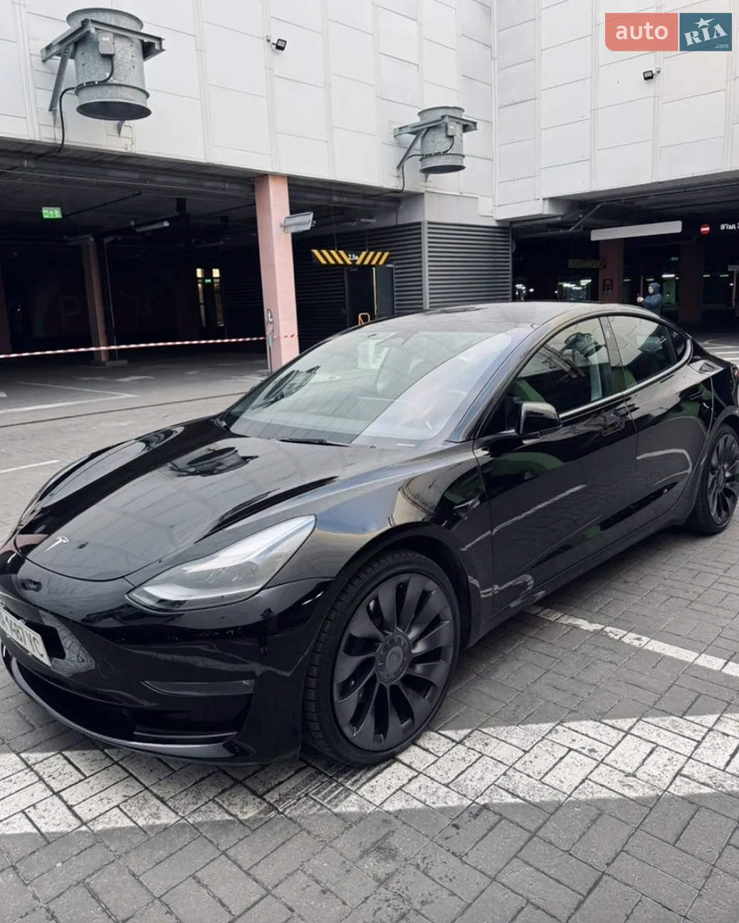 2022 Tesla Model 3 - мініатюра 5