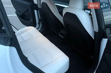 Седан Tesla Model 3 2022 в Белой Церкви