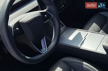 Седан Tesla Model 3 2024 в Львові