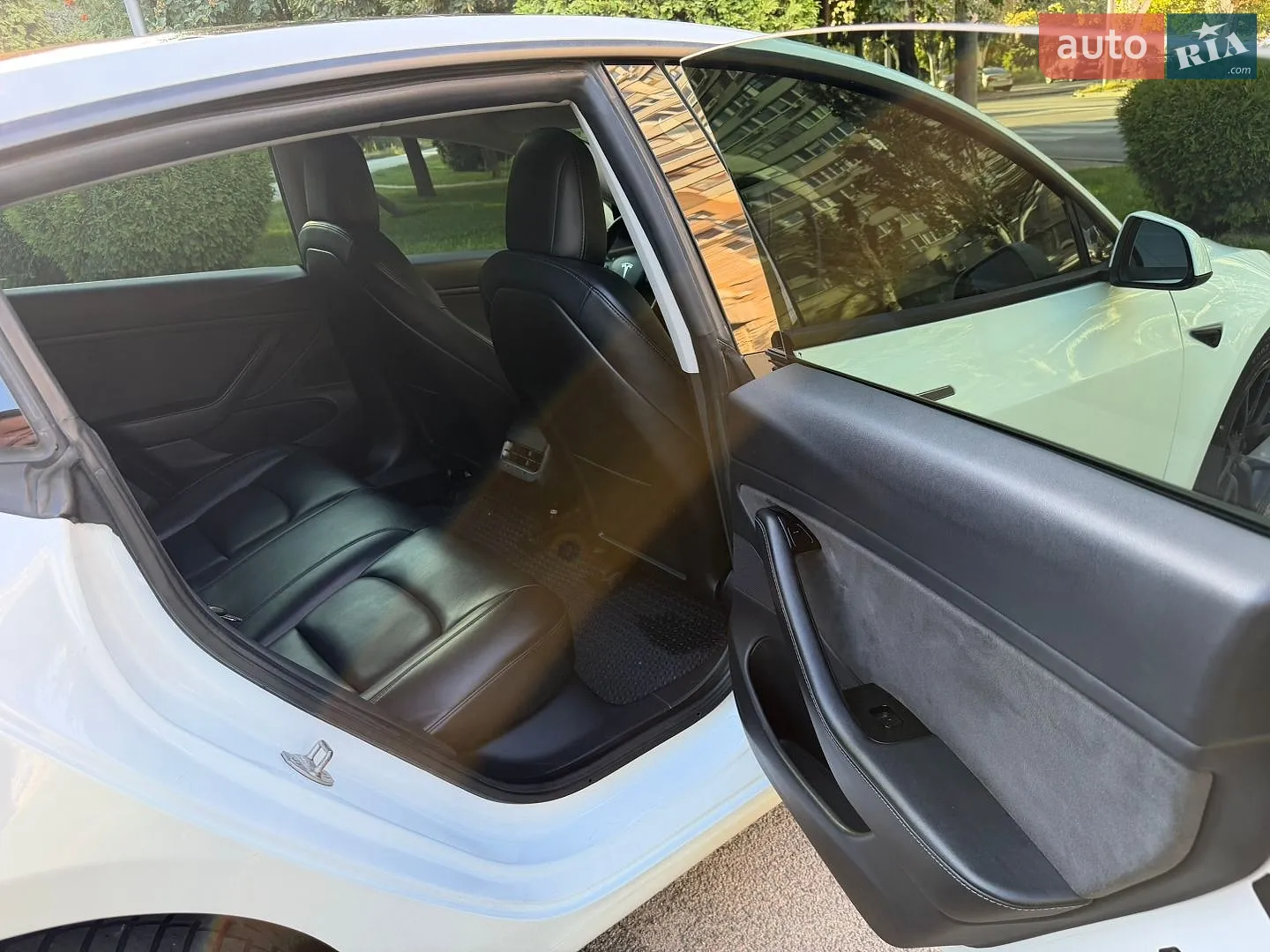 2019 Tesla Model 3 - мініатюра 29