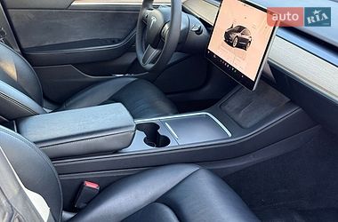 Седан Tesla Model 3 2022 в Луцьку
