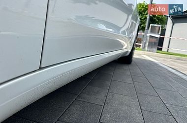 Седан Tesla Model 3 2019 в Луцке