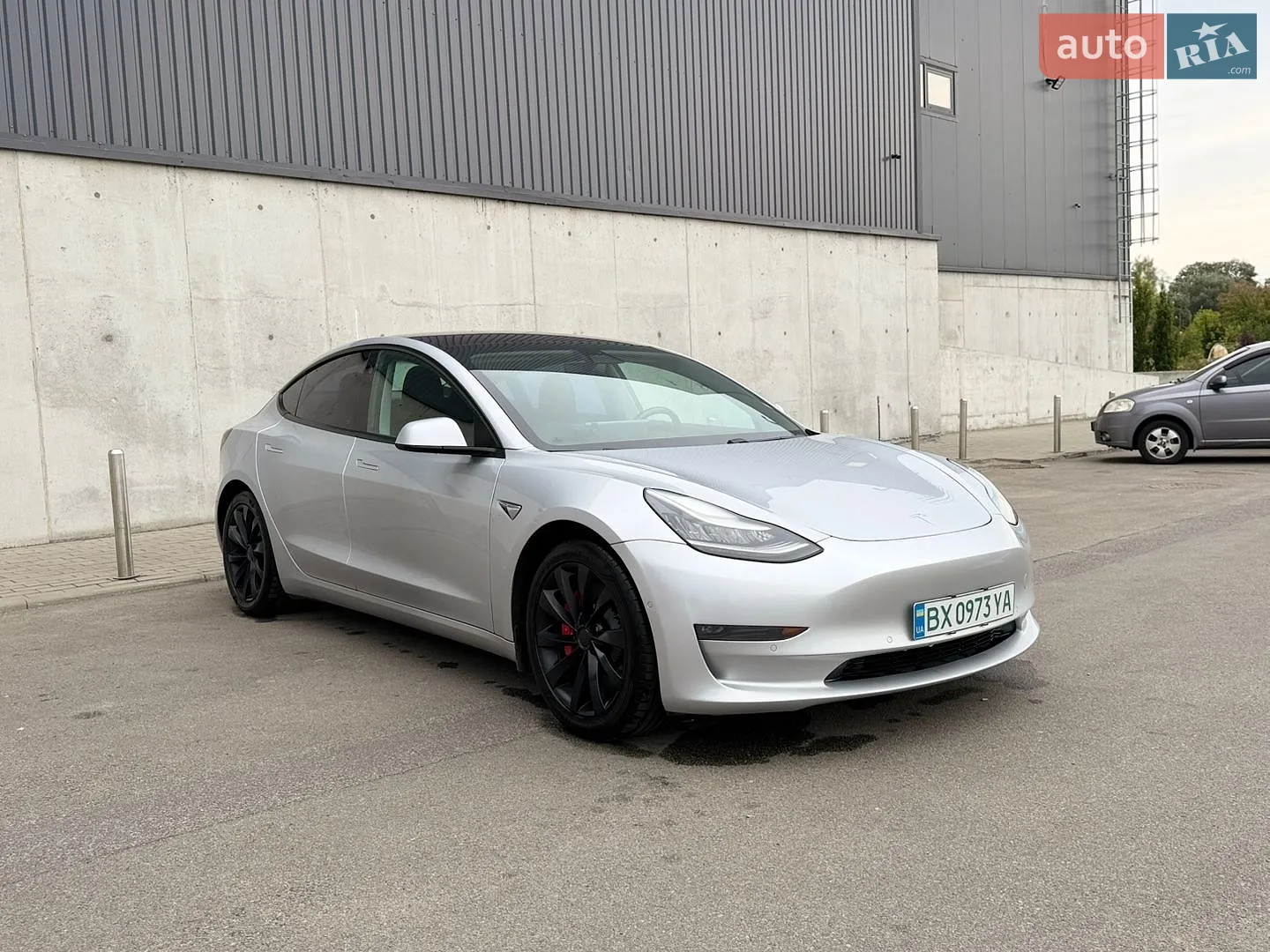 2018 Tesla Model 3 - фото 1
