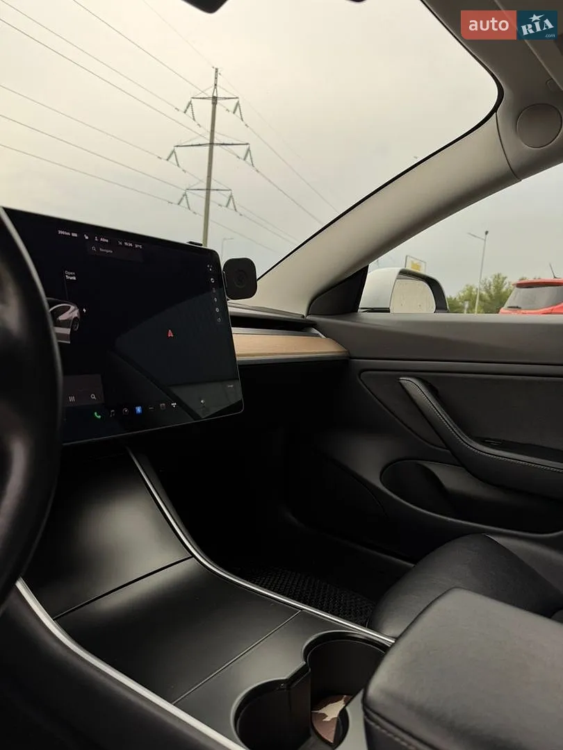 2018 Tesla Model 3 - мініатюра 14