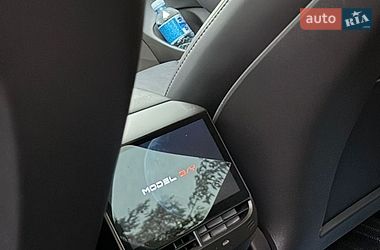 Седан Tesla Model 3 2022 в Киеве