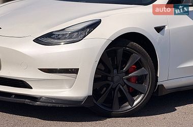 Седан Tesla Model 3 2019 в Кривому Розі фото 4 Седан Tesla Model 3 2019 в Кривому Розі