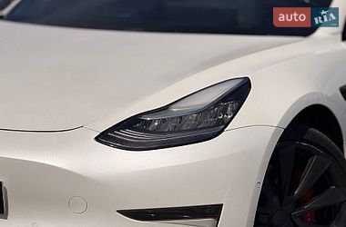 Седан Tesla Model 3 2019 в Кривому Розі фото 6 Седан Tesla Model 3 2019 в Кривому Розі