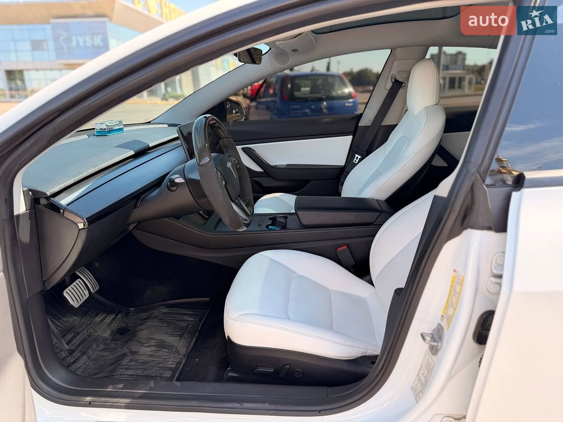 2019 Tesla Model 3 - мініатюра 38
