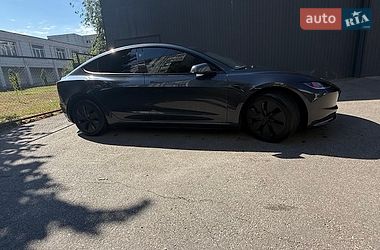 Седан Tesla Model 3 2024 в Білій Церкві