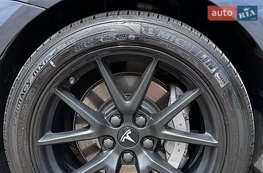 Седан Tesla Model 3 2022 в Хмельницькому