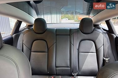 Седан Tesla Model 3 2022 в Хмельницькому