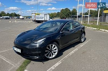 tesla model-3 2018 в Киев от профессионального продавца Максим