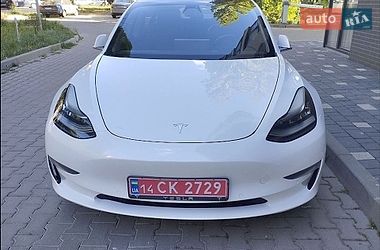 Седан Tesla Model 3 2018 в Вінниці