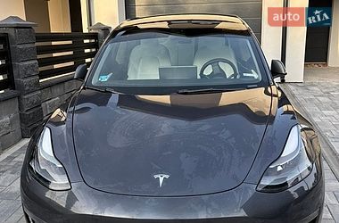 tesla model-3 2022 в Острог от профессионального продавца Олександр
