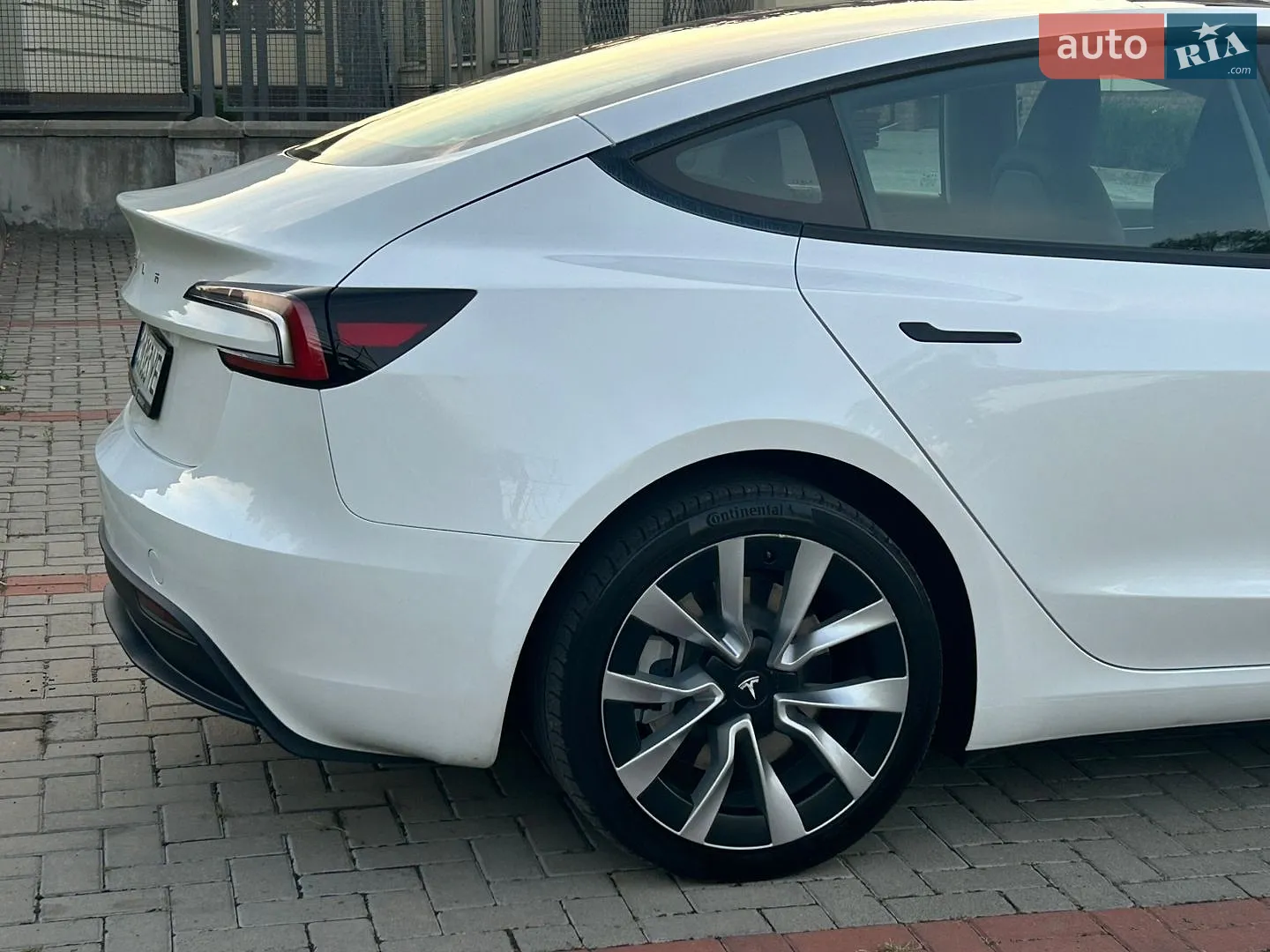 2024 Tesla Model 3 - мініатюра 14