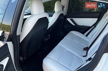 Седан Tesla Model 3 2020 в Хмельницком