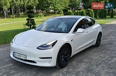 Седан Tesla Model 3 2020 в Хмельницком