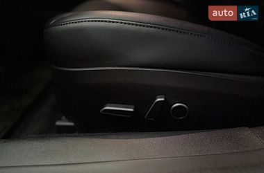 Седан Tesla Model 3 2022 в Львові