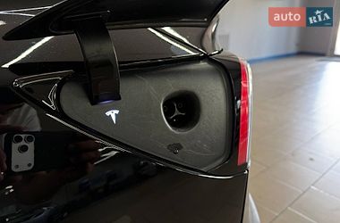 Седан Tesla Model 3 2022 в Львові