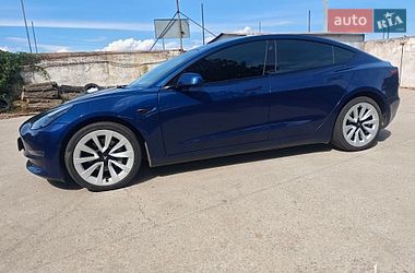 Седан Tesla Model 3 2021 в Томаковке