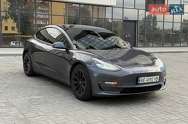 Седан Tesla Model 3 2021 в Днепре фото 3 Седан Tesla Model 3 2021 в Днепре