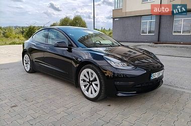 Седан Tesla Model 3 2020 в Івано-Франківську