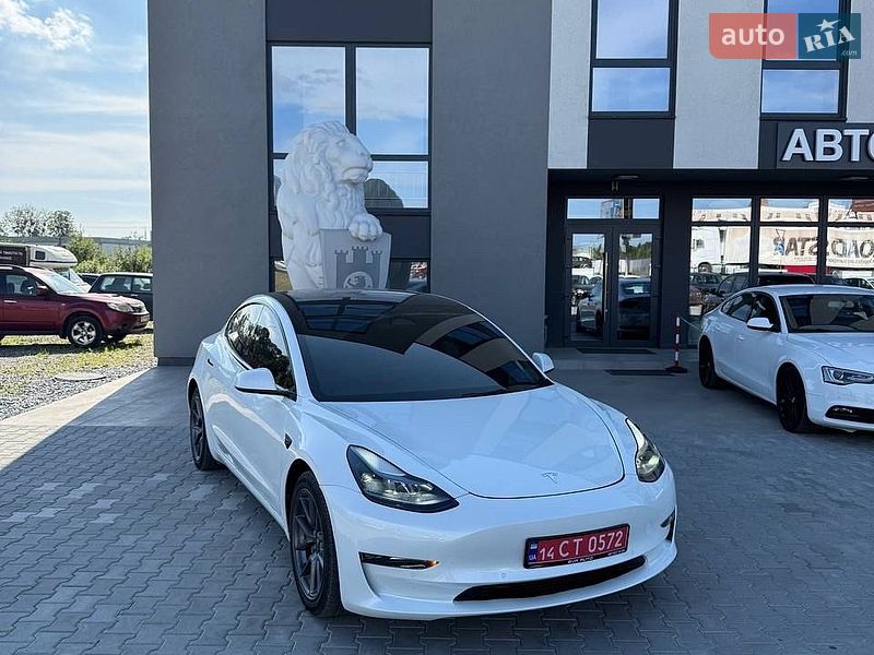 Tesla Model 3 2022 Tesla Model 3 2022