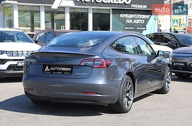 Седан Tesla Model 3 2022 в Харкові